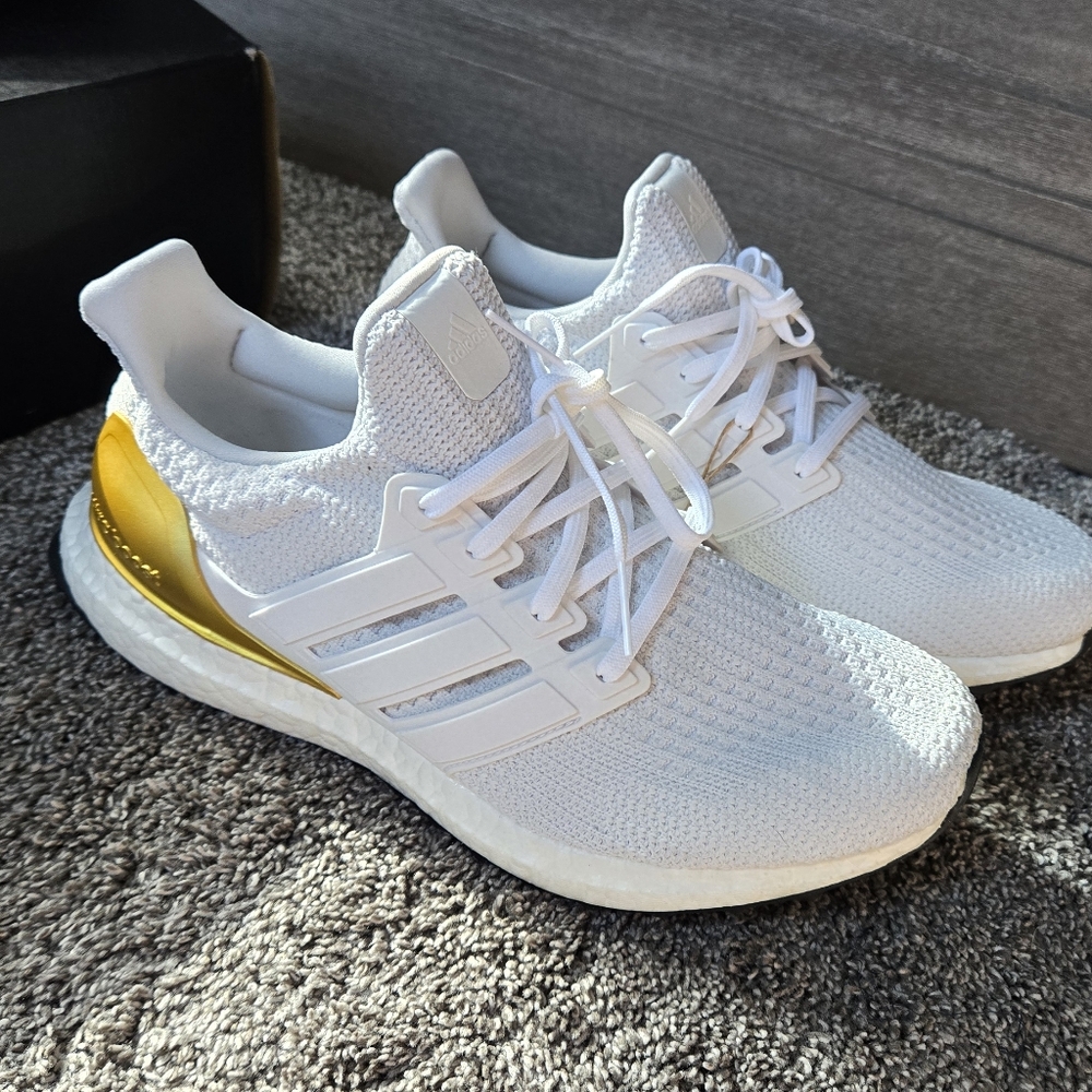 Adidas ULTRABOOST 4.0 DNA SHOES NEW size 9 - Picture 6 of 13